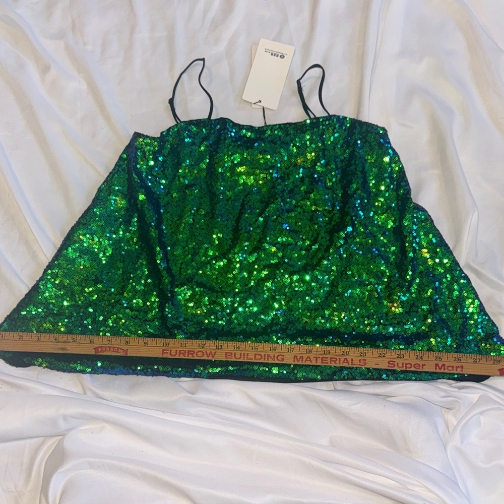 HAODUOYI Green Iridescent Sequin Top - Picture 9 of 9